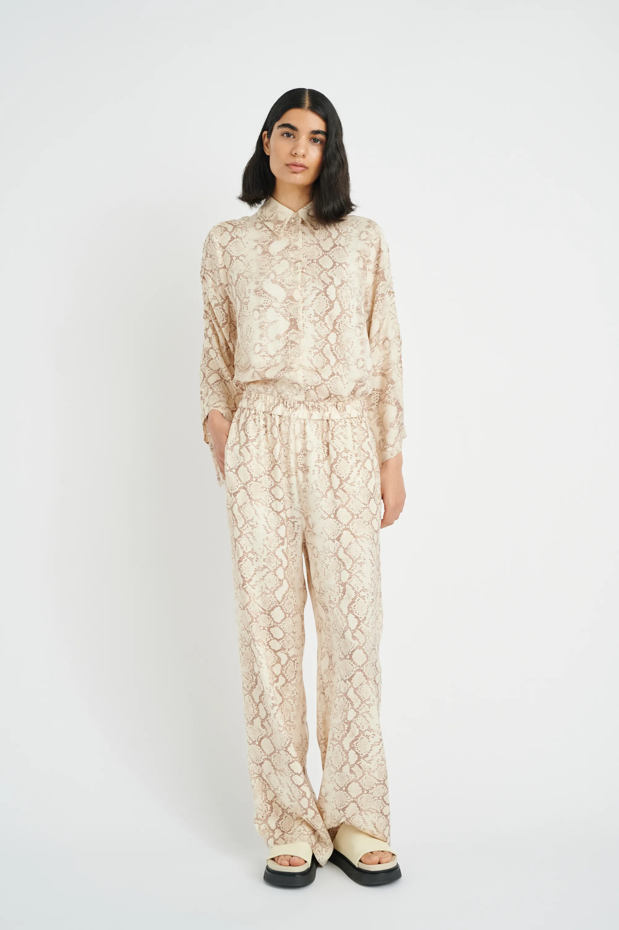 Clearance DwynIW Byxor Byxor & Jumpsuits