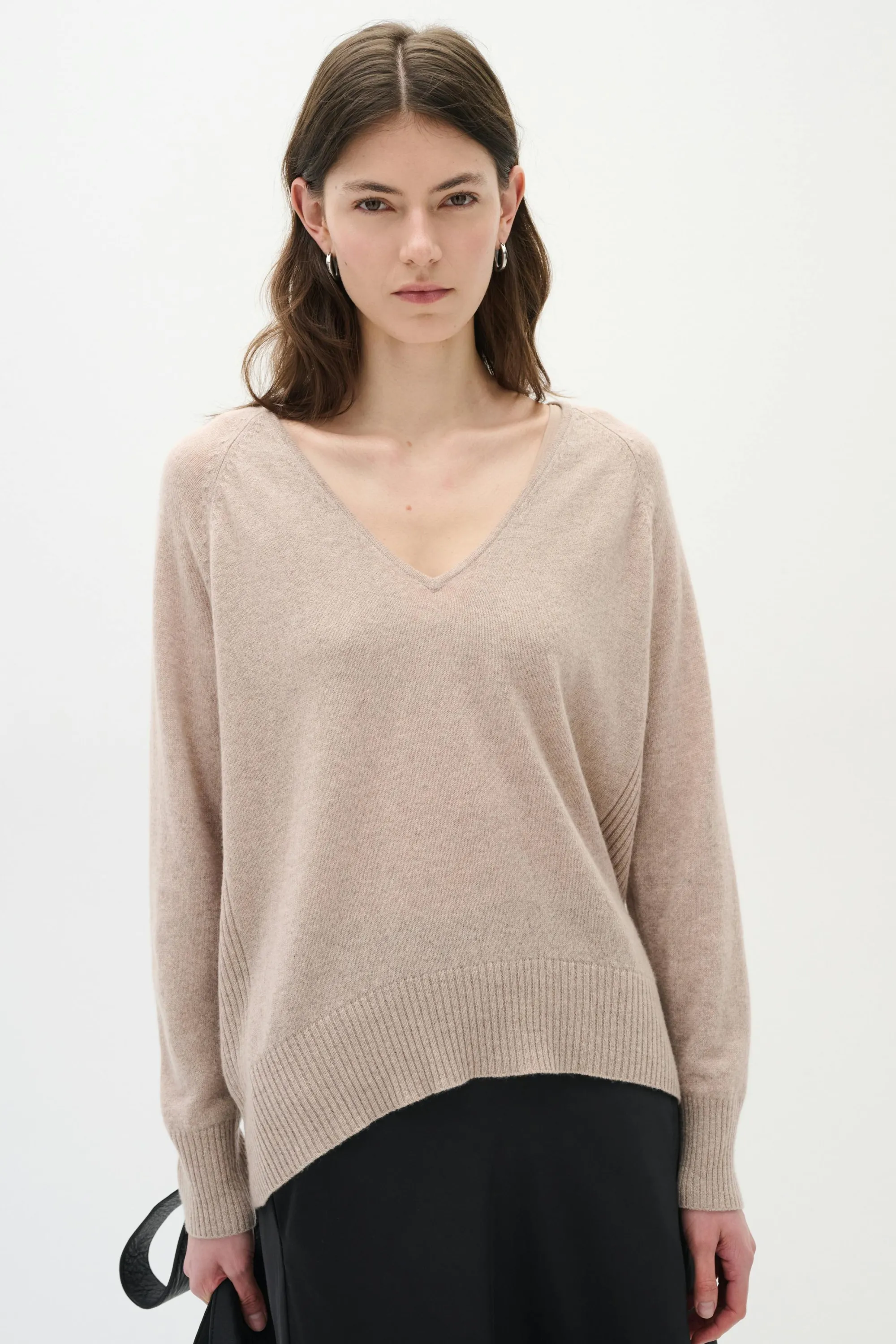 Flash Sale Lukka V-neck Kashmir Pullover Stickat